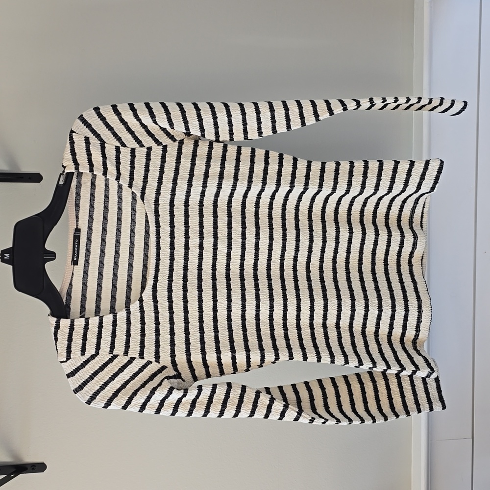 Staccato fitted stripe top